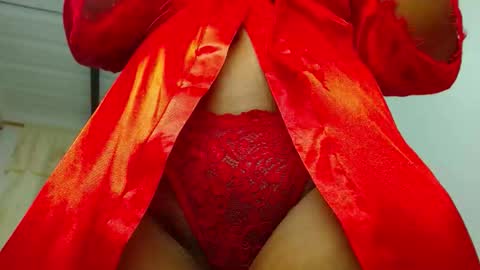 mielsquirt online show from December 17, 10:41 am