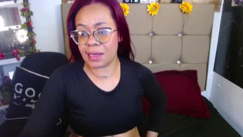 miia online show from October 25, 10:27 pm