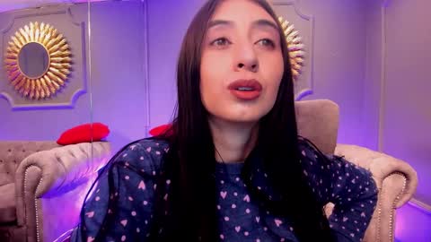 Snapshot of miilu__1 chatting on January 19, 3:18 am miilu  online show from January 19, 3:18 am