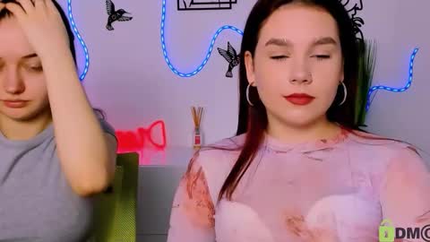 miki_ti online show from March 2, 7:37 am