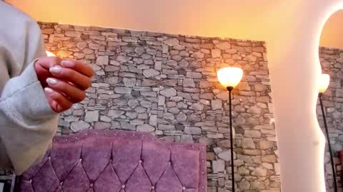   miku katsuragi  online show from March 1, 12:43 am