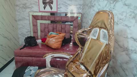 Mila  online show from February 10, 1:01 pm