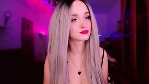 MiladyJolie online show from February 20, 5:14 pm