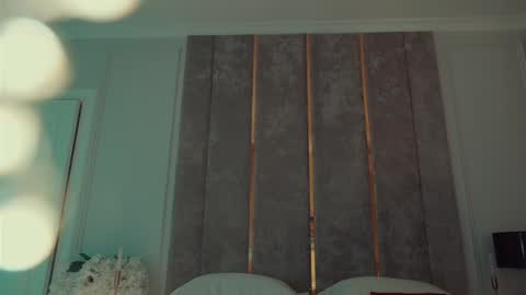        online show from December 2, 5:59 pm