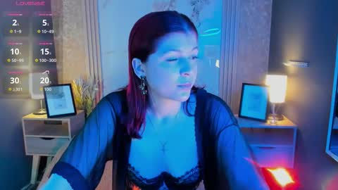 aya online show from November 12, 7:56 pm