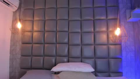 Milena  online show from September 18, 1:48 am