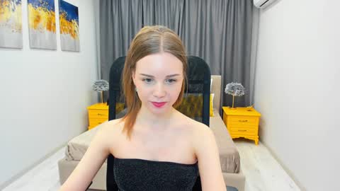 mileygloss online show from January 29, 11:41 am