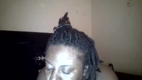 Snapshot of milkyway5555 chatting on February 27, 12:32 am Pretty wet brown online show from February 27, 12:32 am