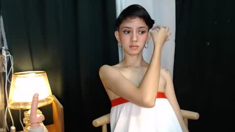 Im Milliedont forget to follow me online show from February 12, 5:53 am