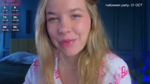 Milly    online show from October 30, 6:49 am