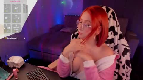 Monkey D Maddie online show from February 3, 2:53 am