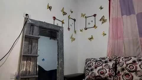 Milu online show from September 20, 5:17 am