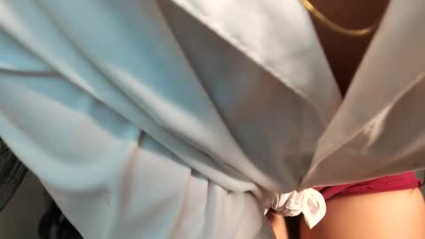 Milu online show from November 17, 6:36 am