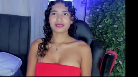 Miluu online show from December 3, 3:00 pm