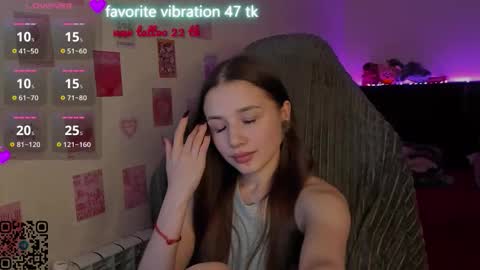 Emily online show from February 18, 6:29 pm