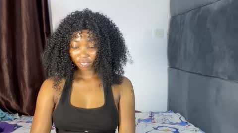 mimi online show from November 4, 6:02 pm