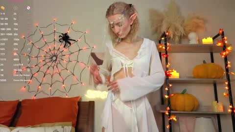 Julia is here 3 My favorite patterns 77123222351Try my private online show from October 30, 11:17 pm