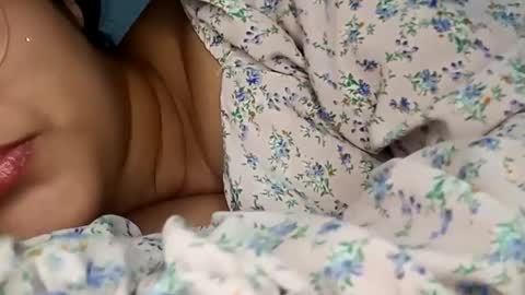 mira_cherry online show from September 30, 5:57 am