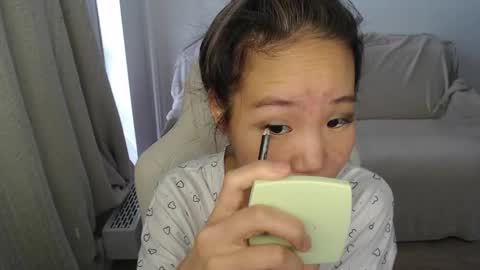 mira_g online show from September 12, 11:18 am