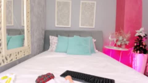 Mira online show from November 25, 7:54 am