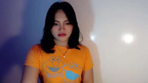 Snapshot of mira_luna222 chatting on February 6, 6:35 pm Mira Bella online show from February 6, 6:35 pm