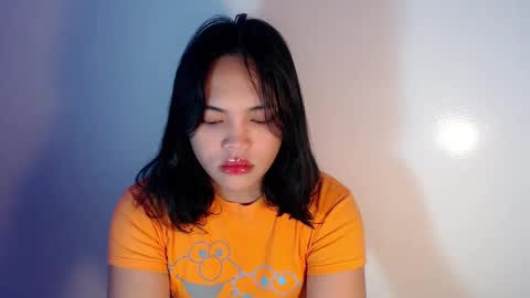 Snapshot of mira_luna222 chatting on February 7, 5:20 am Mira Bella online show from February 7, 5:20 am