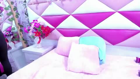 mirabella_miller online show from October 15, 11:57 am