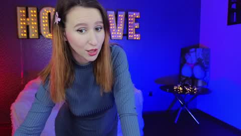 Mira online show from December 6, 12:38 pm