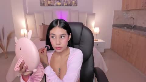 miranda_crawfor online show from September 21, 12:15 pm