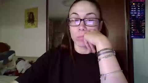Snapshot of miranda_wish chatting on January 4, 12:16 pm MIRANDA online show from January 4, 12:16 pm