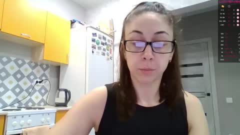 Snapshot of miranda_wish chatting on October 10, 4:28 am MIRANDA online show from October 10, 4:28 am