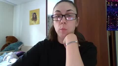 Snapshot of miranda_wish chatting on February 18, 9:54 am MIRANDA online show from February 18, 9:54 am