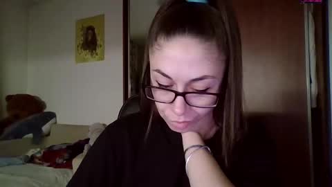 Snapshot of miranda_wish chatting on January 20, 12:07 pm MIRANDA online show from January 20, 12:07 pm