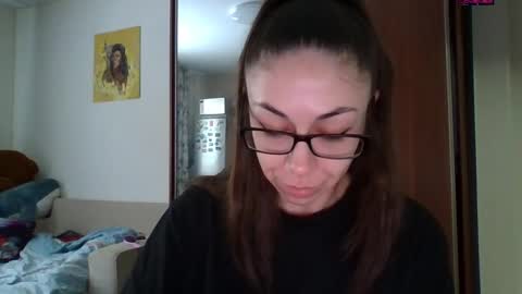 Snapshot of miranda_wish chatting on January 2, 7:33 am MIRANDA online show from January 2, 7:33 am