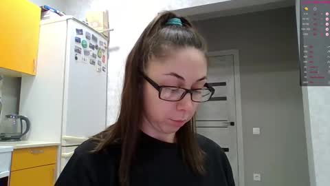 Snapshot of miranda_wish chatting on October 14, 2:08 pm MIRANDA online show from October 14, 2:08 pm