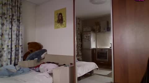 Snapshot of miranda_wish chatting on January 18, 2:12 pm MIRANDA online show from January 18, 2:12 pm