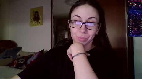 Snapshot of miranda_wish chatting on February 19, 1:28 pm MIRANDA online show from February 19, 1:28 pm