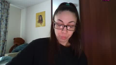 Snapshot of miranda_wish chatting on January 9, 8:03 am MIRANDA online show from January 9, 8:03 am