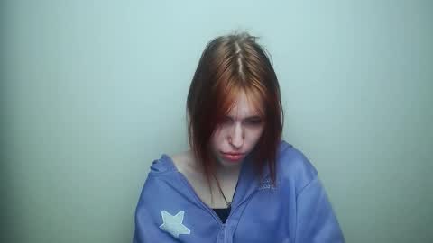 misaki_chan_ online show from December 5, 6:13 am