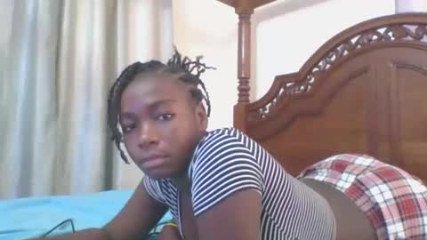 miss440 online show from December 15, 11:01 am