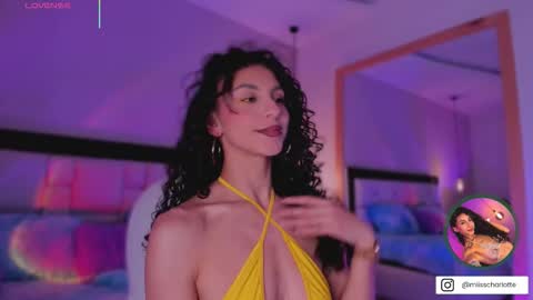 Charlotte online show from September 26, 4:32 am