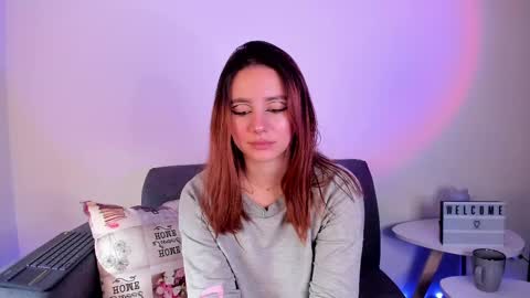 Alexa Sarmiento online show from March 8, 1:55 pm