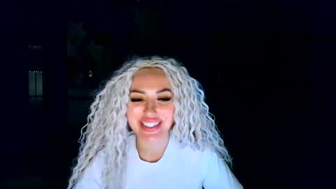 miss_kiten online show from September 14, 6:28 pm