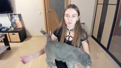 Kitty online show from October 26, 7:26 am