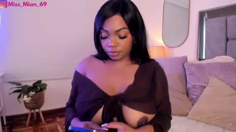 Mian  online show from October 8, 8:35 pm