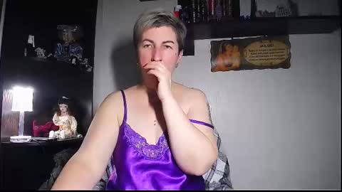 miss_tasha_kom online show from November 13, 9:19 am