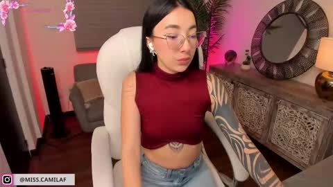 Snapshot of misscamilaf chatting on October 21, 1:59 pm Camila Flores online show from October 21, 1:59 pm