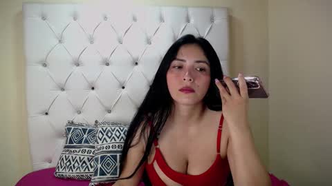 Danna online show from September 8, 10:20 pm