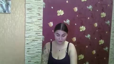 Lisa online show from February 25, 4:25 pm