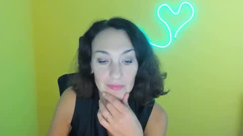 Snapshot of misskristyyy chatting on October 21, 11:36 am Christina online show from October 21, 11:36 am